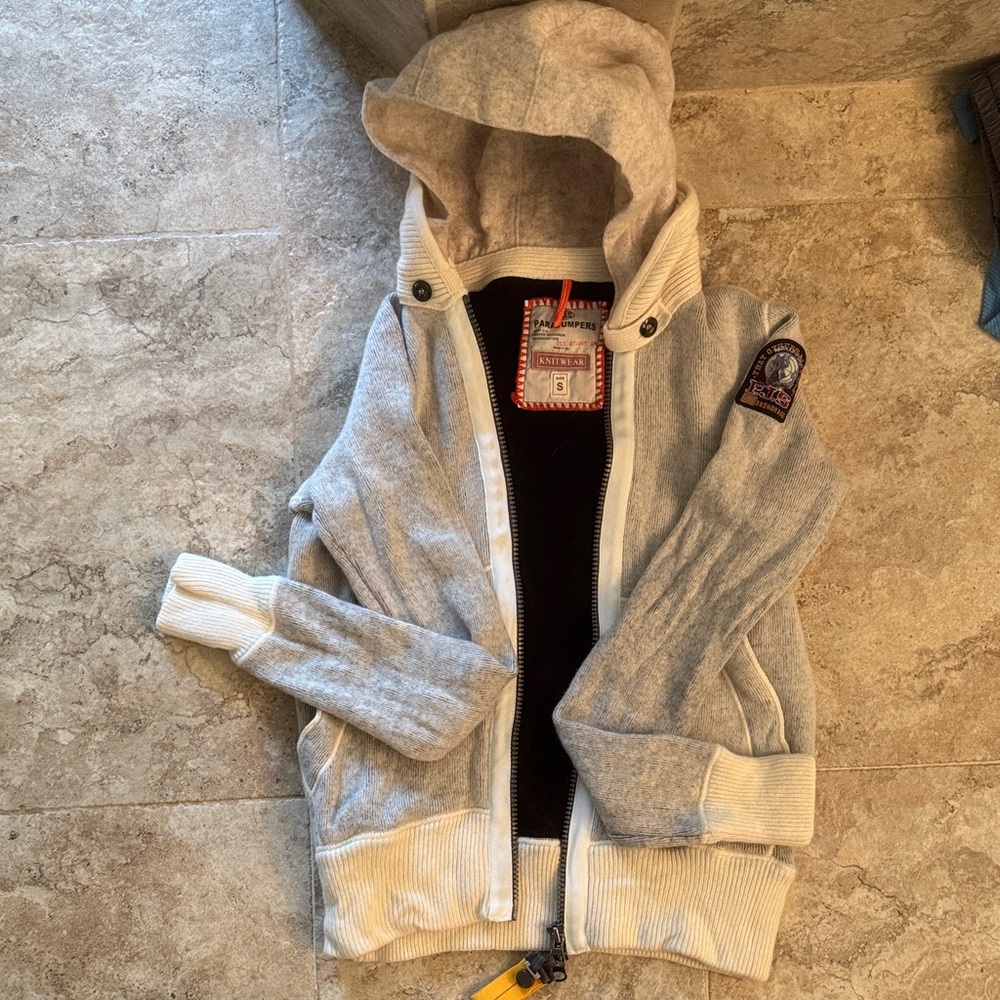 Parajumpers PJS Knitwear Hoodie Jacket Sz SmallGray/beige  Full Zip Rescue Patch